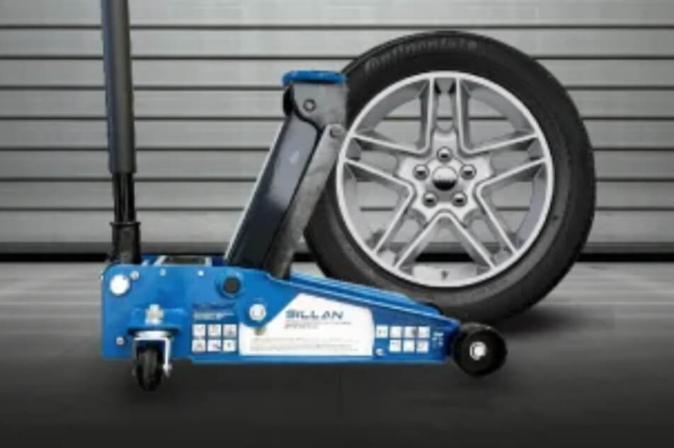 Как выбрать гидравлический домкрат с учетом сезонности и климатических условий