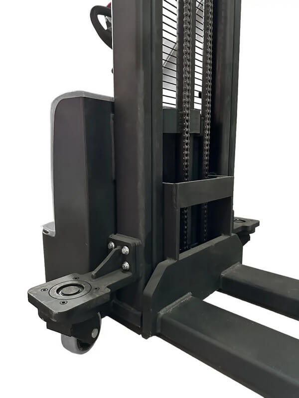 Штабелер электрический самоходный РИГА фото 3