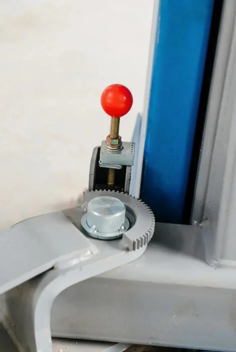 PL-4.0-2B(220V) с адаптерами КОМПЛЕКТ крепления