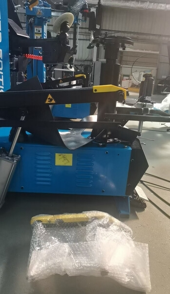 SILLAN PRO 8655 шиномонтажный станок