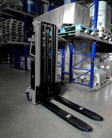 Штабелер гидравлический с электроподъемом ДУБЛИН 1500кг фото 8