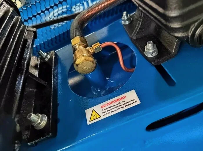Компрессор воздушный 2065-100 220V-3.0HP крепление