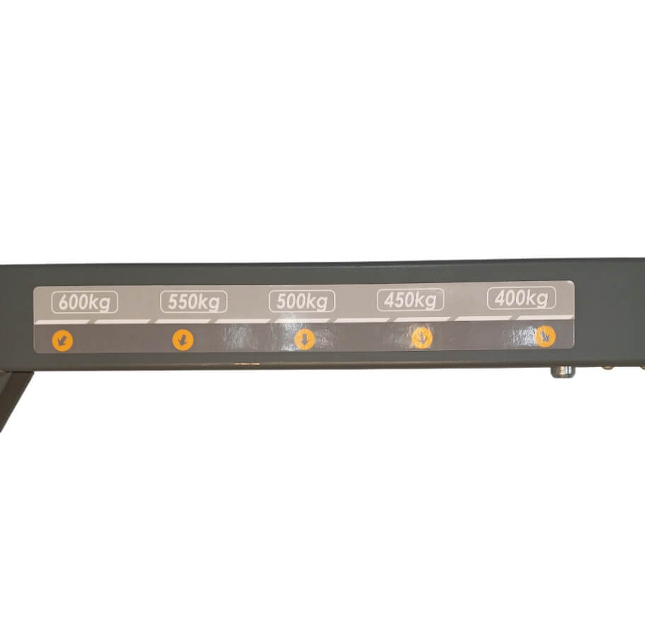 Кран для двигателя SC600 возможности Кран для двигателя SC600 возможности