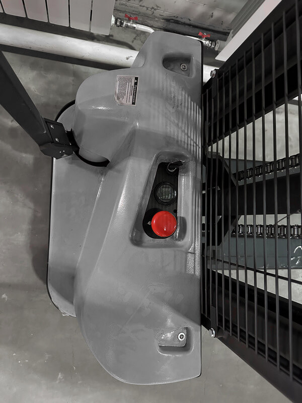 Штабелер электрический самоходный РИГА фото 4