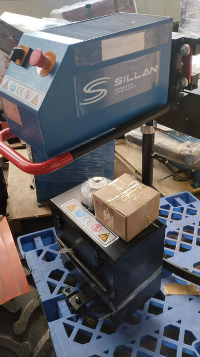 Прибор для проточки дисков со снятием и без снятия Sillan BL-602 Уценка вид сверху