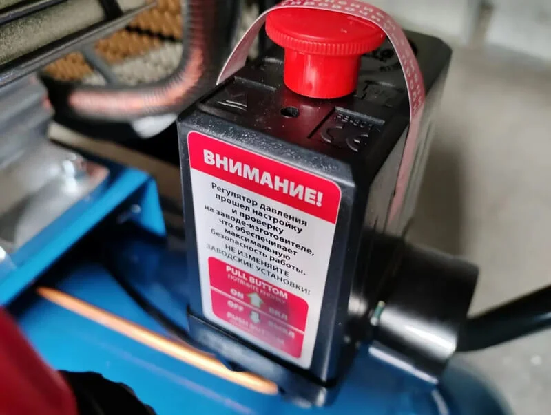 Компрессор воздушный 3065-100-10 380V-4.0HP регуятор давления