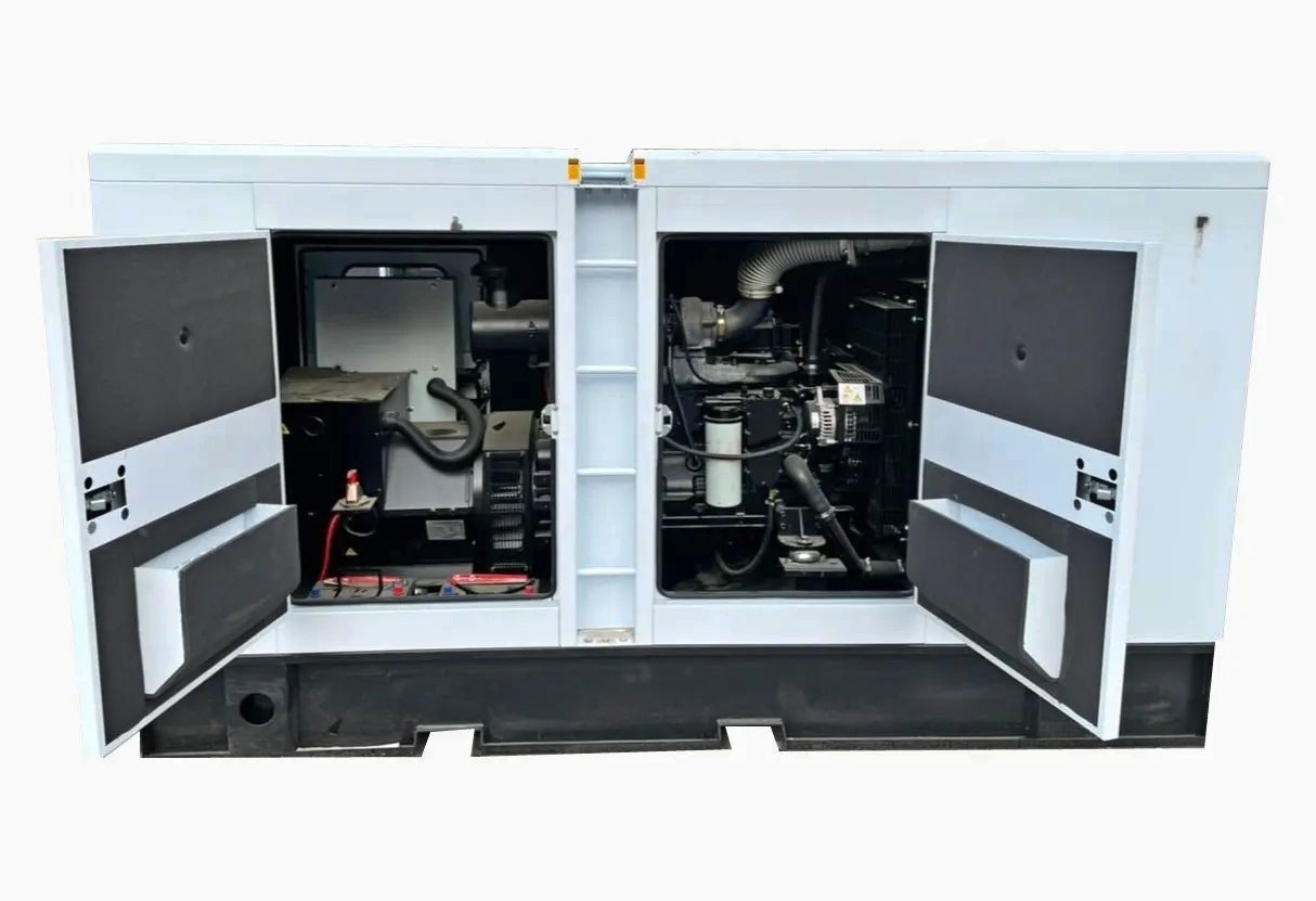 Дизельный генератор Qazar Energy CS150 (Cummins) открытый