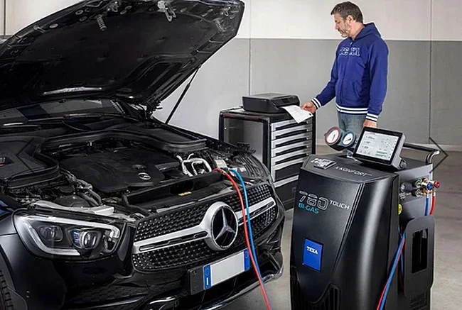 Установка для заправки автокондиционеров TEXA KONFORT 780 TOUCH BI-GAS