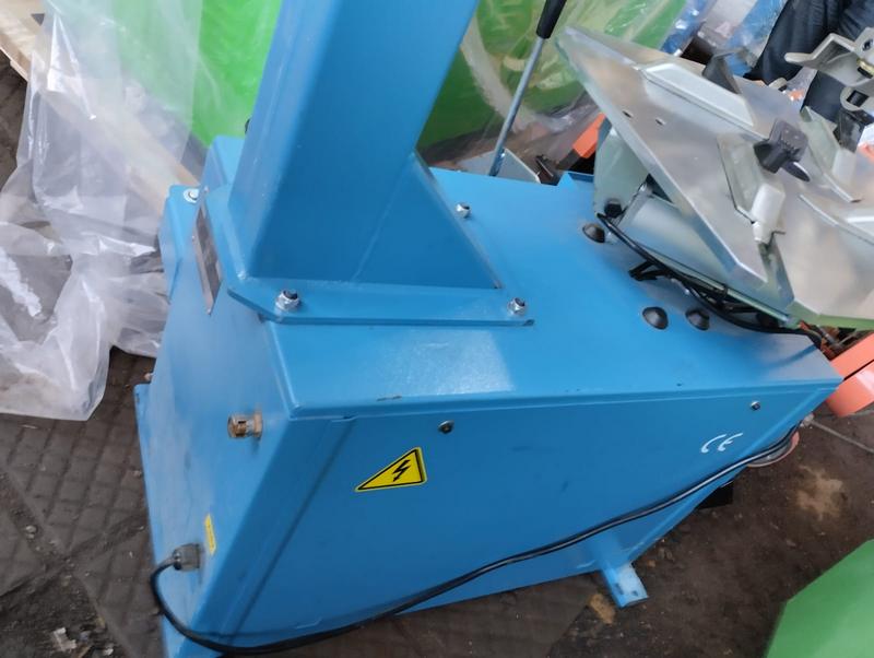 Шиномонтажный станок PL-1261, 220V, Уценка, код: 040526-1007