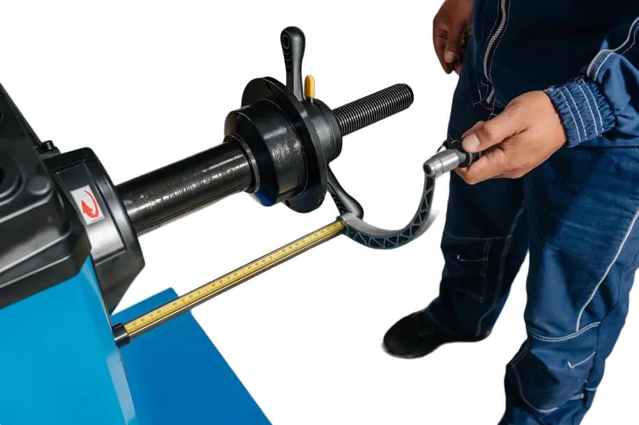 Балансировочный станок Sillan A340, Уценка 221124-1007 фото 5