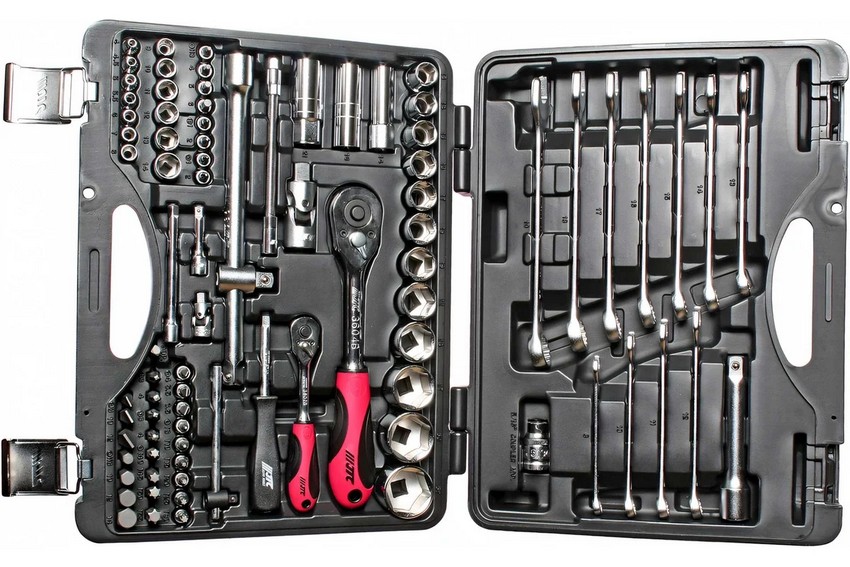 Набор инструментов 1/4" & 1/2" 6-гранный (в кейсе) 85 предметов JTC /1/3 JTC-H085C-B72