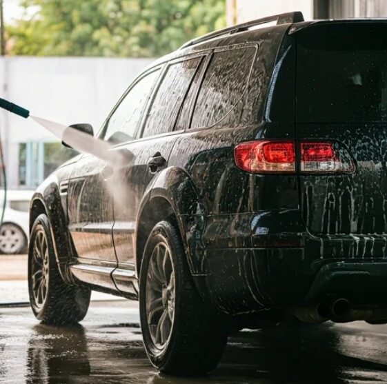 Очистка автомобиля струей высокого давления фото Очистка автомобиля струей высокого давления