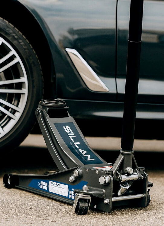 Домкрат 3 тонные TH33013 низкопрофильный фото 2